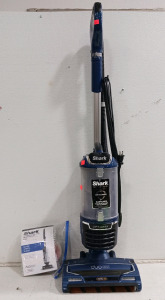 (1) Shark Performance Lift-Away Upright Vacuum - UV700 - Powers On!!