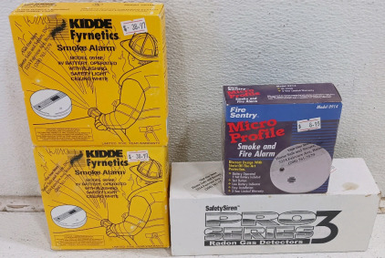 (4) Home Safety Devices - (2) Kidde Fyrnetics Smoke Alarms (1) Fire Sentry Smoke Alarm (1) SafetySiren Pro Series 3 Radon Detector