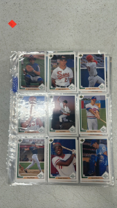 (525+) Assortment of Various Baseball Sports Cards - 60 Pages (More Info in Photos)