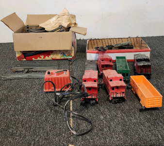 Lionel Train Set With Tracks!