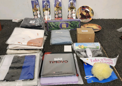 Gychee 3 in 1 Hair Straightener, Dachshund Decoration Plates, iPad Cases, Teacher Inspiration Bags, Various Pillow Cases, And More!