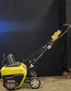 RYOBI 12 AMP Snow Blower