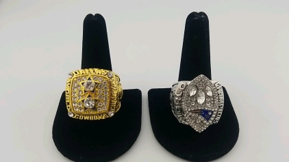 (1) Large Golden Plated Dallas Cowboy Ring - Size 11, (1) Large Silver Plated World Champions Patriots Ring - Size 12