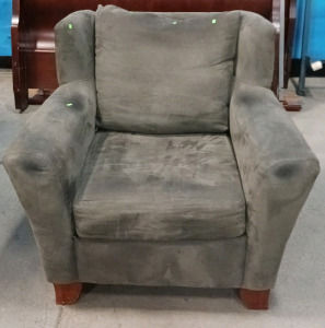 (1) Upholstered Armchair