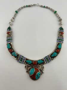 (1) Beautiful Turquoise And Red Coral Large Necklace