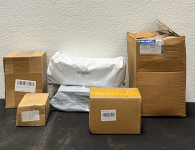 (1) Universal Pool Vav A Frame/Turbine Kit (1) 18pc Hanger Connector Kit (1) Standing Easel Triangle Bracket (1) Hardeare Set (1) Fuel Water Seperator Filter