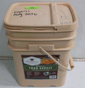 (1) Wise Company Emergency Food Supply - Entree's - 120 Servings - Expires 08/2036