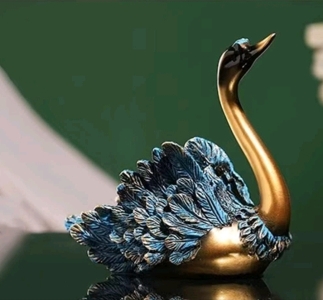 (1) Decorative Blue Swan Figurine - 10.4"x5"x8.7" - MAYIAHO Gold & Blue Accents
