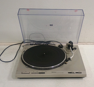 (1) Technics SL-D202 Turntable - Direct Drive Automatic System<br/>