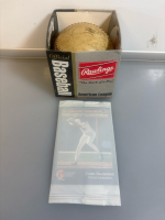 Micheal Jordan Magazine With Rawfings Baseball And More Memorabilia - 4