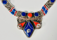 Beautiful Statement Blue Lapis Lazuli and Red Coral Necklace - 2