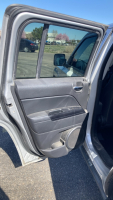 2011 JEEP PATRIOT LATITUDE - AFTERMARKET JVC BLUETOOTH STEREO. - 11
