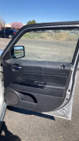 2011 JEEP PATRIOT LATITUDE - AFTERMARKET JVC BLUETOOTH STEREO. - 18
