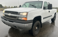 2004 CHEVROLET SILVERADO 1500 - AFTERMARKET AMERICAN RACING RIMS!