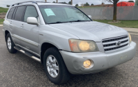 2002 TOYOTA HIGHLANDER - 4X4 - SUNROOF! - 8