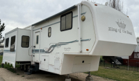 2001 KING OF THE ROAD ROYALITE TRAVEL TRAILER - 8