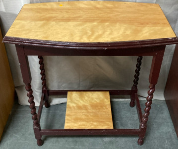 Gorgeous Antique Box Table, Solid Oak, Barley Twist legs, Rectangle Shape