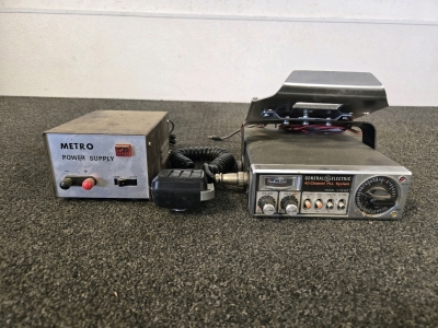 Vintage General Electric Model 3-5812A 40-Channel CB Radio w/ Metro Power Supply