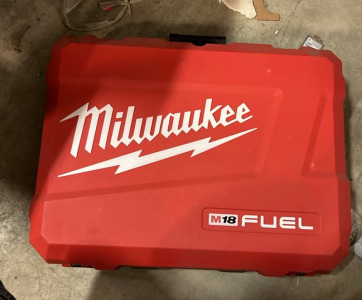 Milwaukee M18 Force Logic Press Tool