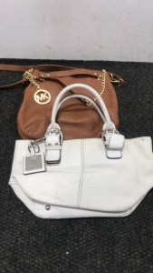 (2) Woman&rsquo;s Leather Purses