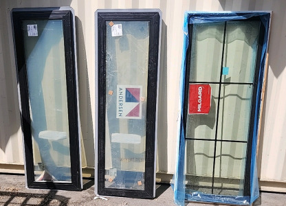 2 ANDERSON WINDOWS 70.19/64"X18.19/64" and 1 MILGARD WINDOW 75"X29.5"