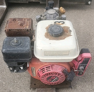 Honda GX160 5.5 Gas Motor And Pump For Spray Tank..