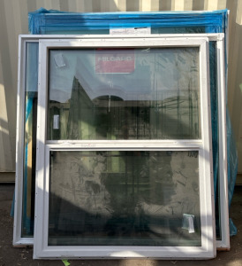 (5) Milgard Windows