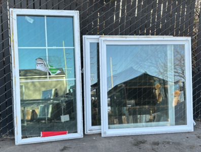 (3) Windows