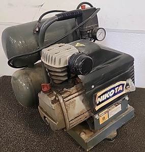 Nikita Industrial 2Hp 4Gallon Aircompresor