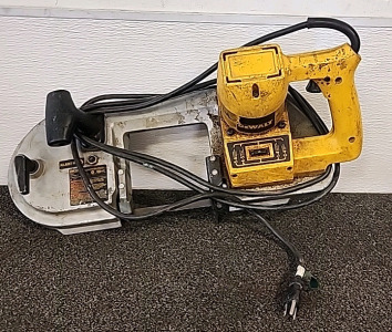 Dewalt Variable Speed Portable Band Saw.. 6"&times;6" Cut