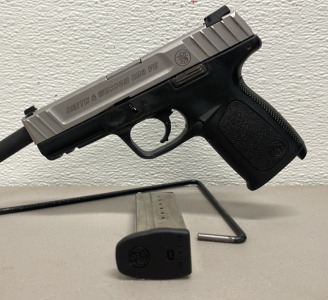 Smith & Wesson SD9 VE Model 9mm Caliber, Semi Automatic Pistol