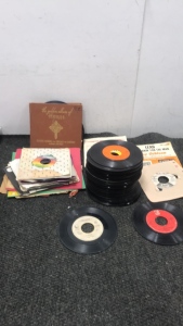 Huge Lot Of Vinyl 45’s Records