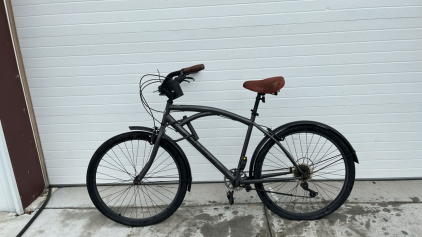 Black Bayside Cruiser 26&rdquo; Bike