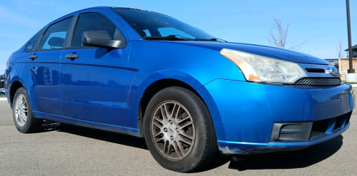 2011 FORD FOCUS - RUNS WELL!