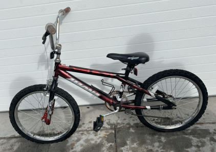 Red Magna BMX Bike (50-406)