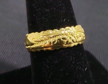 Gold Toned Floral Studded Vine Designed Ring