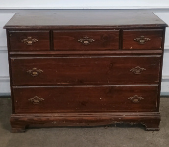 (1) Wood 3-Drawer Dresser - 46"x17&frac12;"x31&frac12;"<br/>