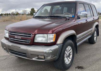 2000 ISUZU TROOPER LTD - 4X4!