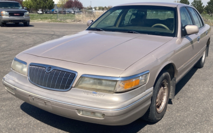 1997 MERCURY GRAND MARQUIS LS - AFTERMARKET STEREO!