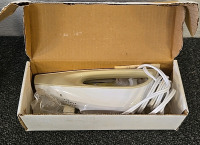 Knives, Hamilton Beach Electric Wisk, Pots w/Lids, Electric Knife & More - 3