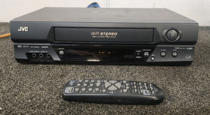 JVC 4-Head Hi Fi VCR HR-A592U<br/>