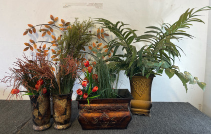 Plastic Greenery With Pots