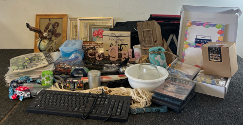 Bags, Picture Frames, Celebration / Party Supplies, Keyboard & Much More