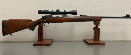 Remington Model 725 .280 Rem Bolt Action Rifle *With Weaver Scope* &mdash; 715790