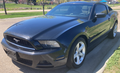 2013 FORD MUSTANG - 112K MILES - AFTERMARKET AIR INTAKE!