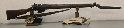 British 1943 .303 British Bolt Action Rifle With Bayonett And Extras-- 17914