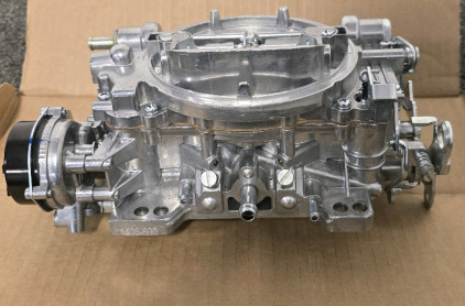 Aftermarket 600 CFM Carburetor With Electronic Choke, In Like New Condition