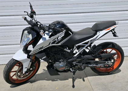 2021 KTM DUKE
