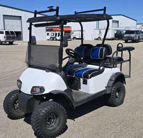 2009 EZ-GO LIFTED4 GOLF CART