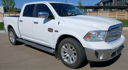 2013 RAM 1500 LARAMIE - 4X4 - APLINE STEREO!